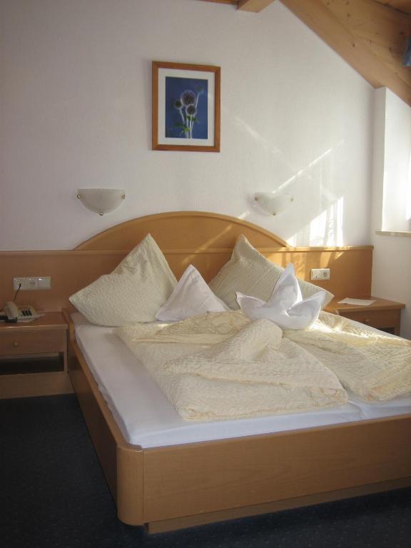 Hotel Haselried Tirolo Luaran gambar