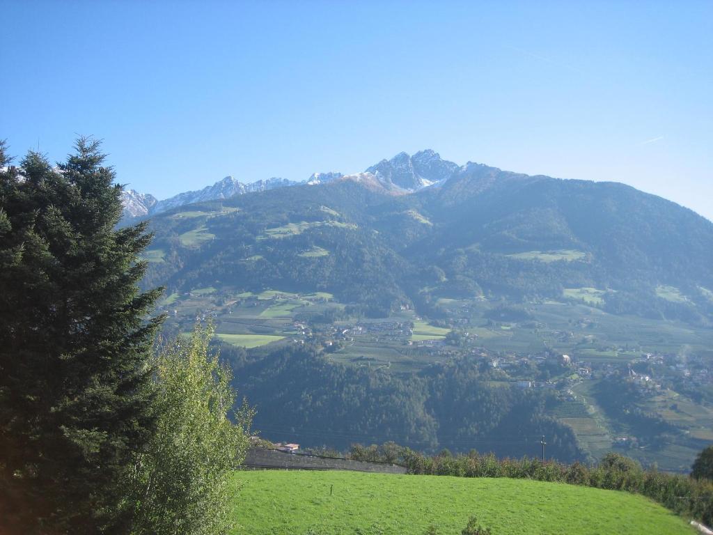 Hotel Haselried Tirolo Luaran gambar