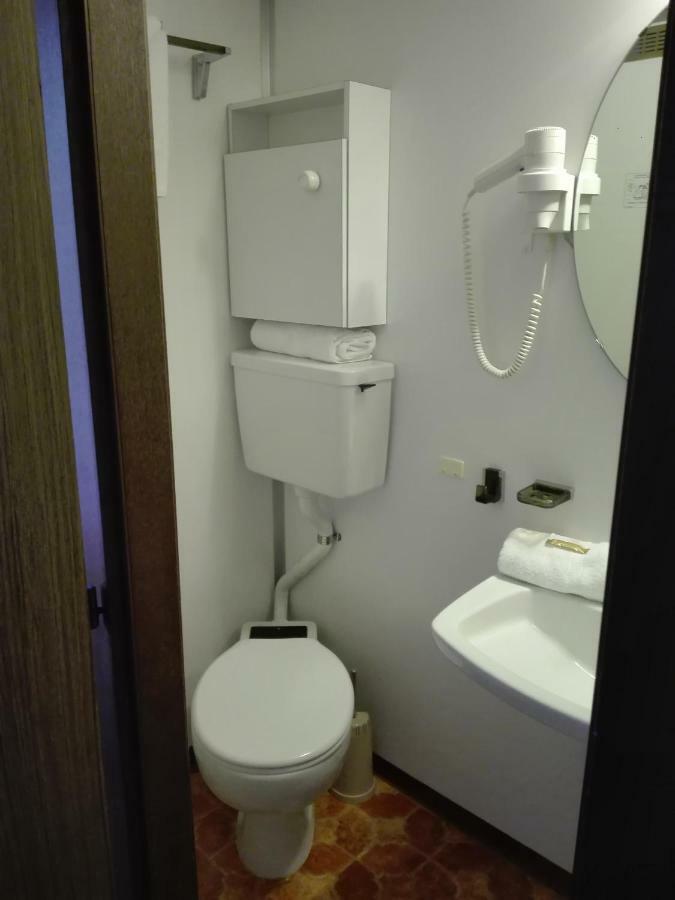 Hotel Haselried Tirolo Luaran gambar