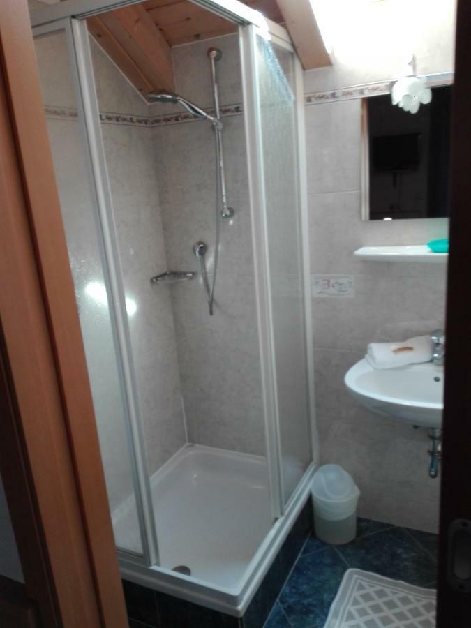 Hotel Haselried Tirolo Luaran gambar